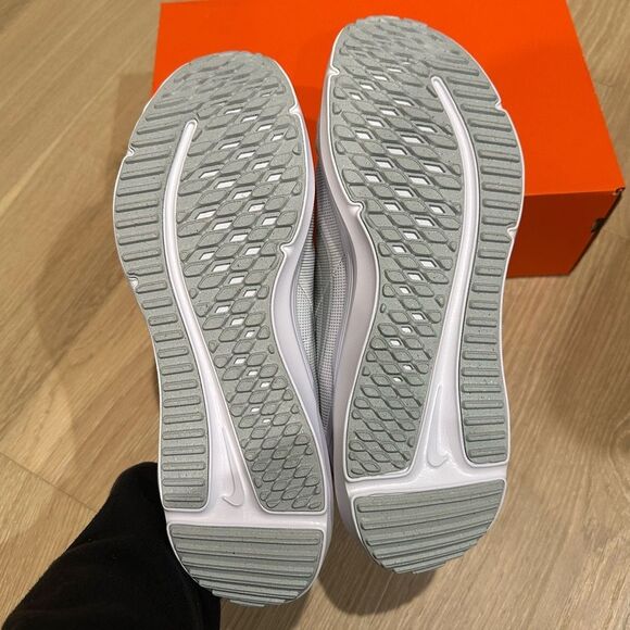 NEW Mens size 11 Nike Downshifter 12 White Pure Platinum Running Shoes NIB - Picture 7 of 15